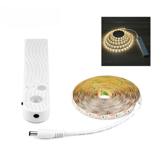 GlowTrack - Batteriebetriebene Bewegungsmelder LED-Streifenlichter