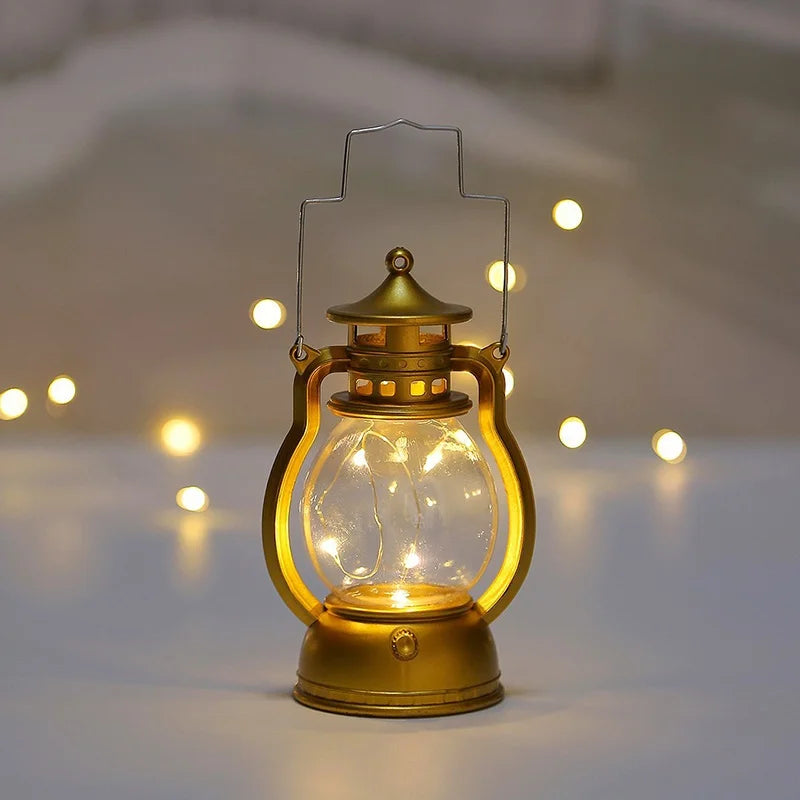 RetroGlow Elegante Laterne – Stimmungsvolle Beleuchtung für Innen & Außen