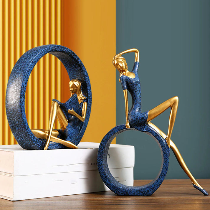 Serenovia – Elegante Skulpturen