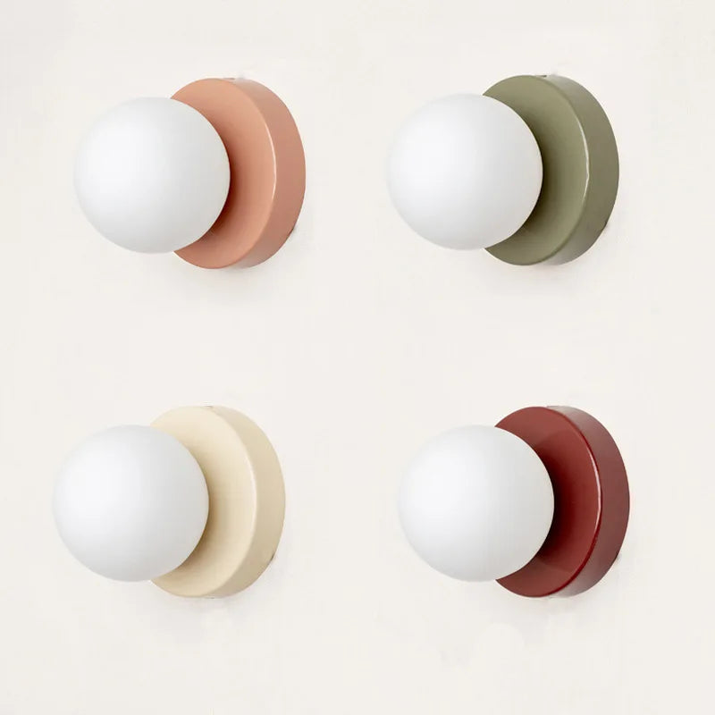 LumiGlobe - Moderne Wandleuchte mit Glasblock im Mid-Century-Stil