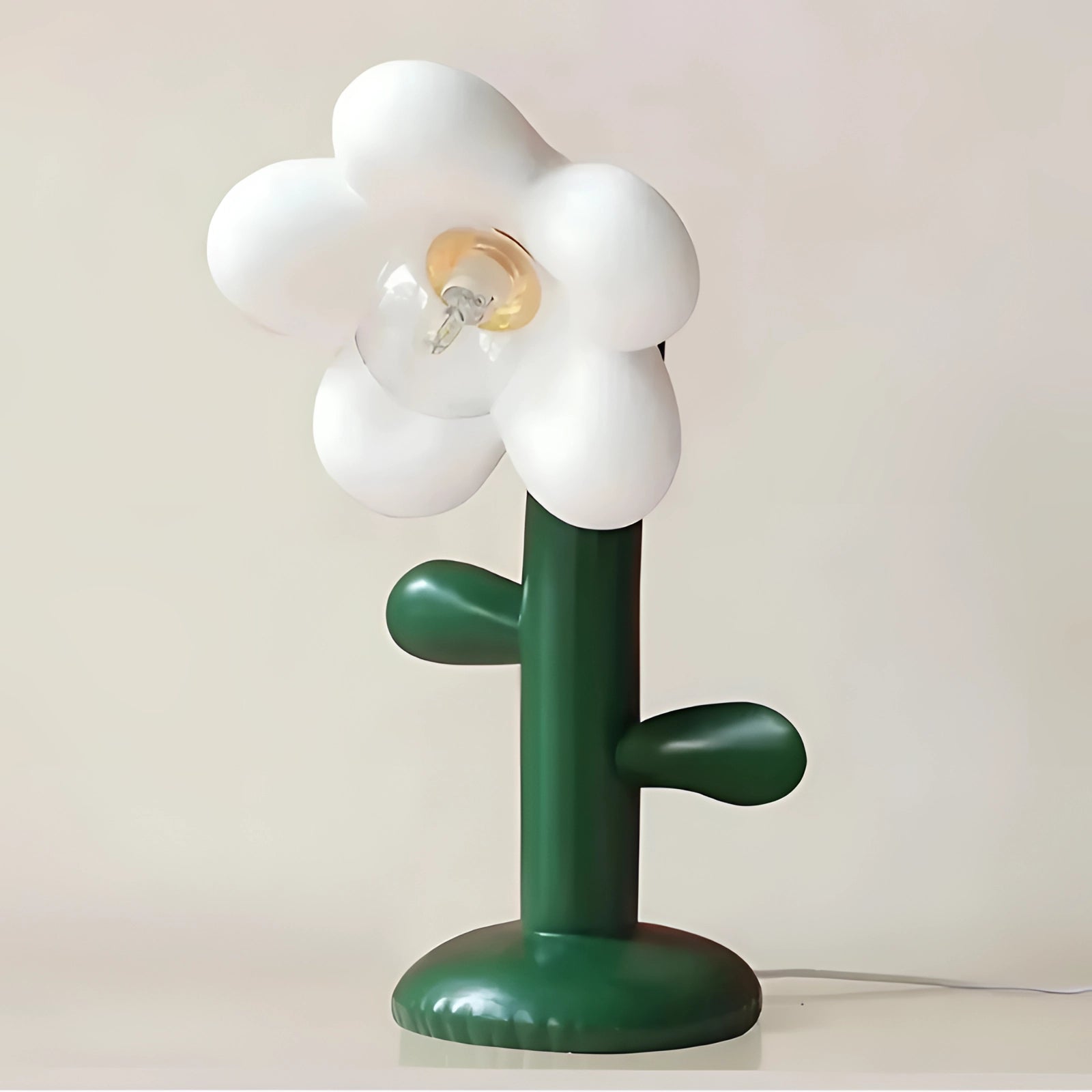 LunaBloom Tischlampe – Elegantes Blumen-design für eine Gemütliche Atmosphäre