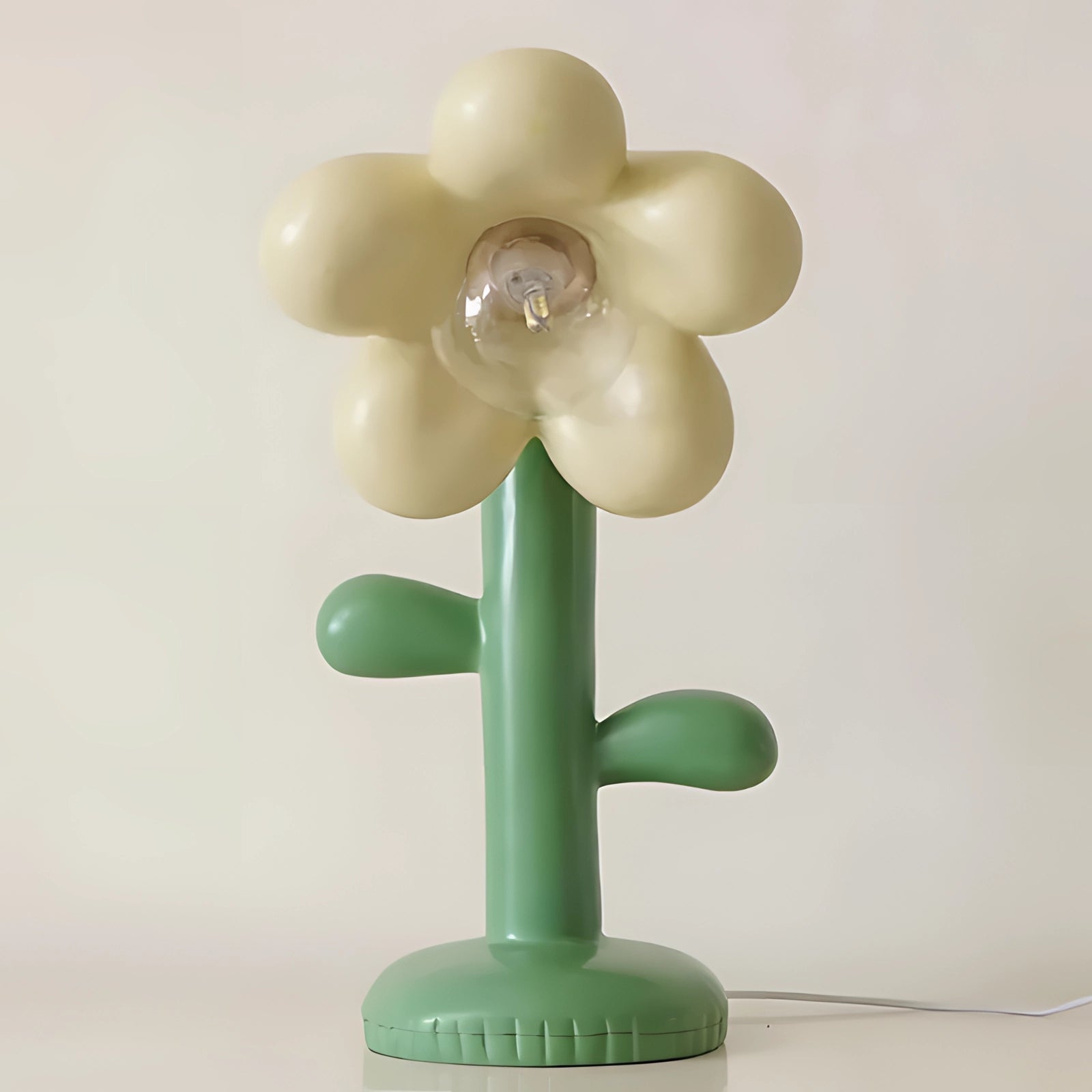 LunaBloom Tischlampe – Elegantes Blumen-design für eine Gemütliche Atmosphäre