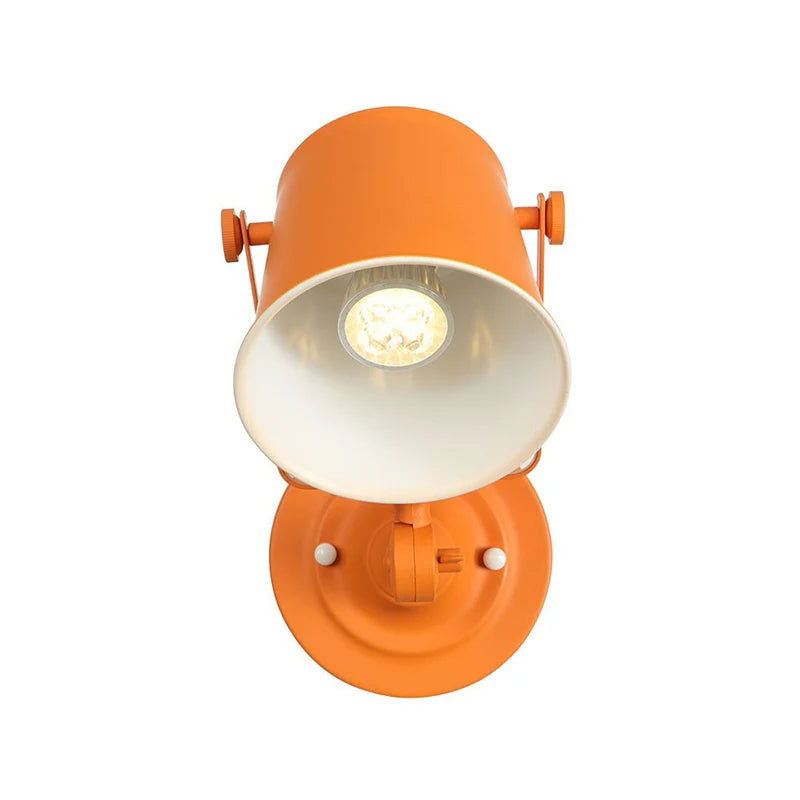 RetroLume Vintage Wandleuchte – Klassisches Design mit einstellbarem Licht
