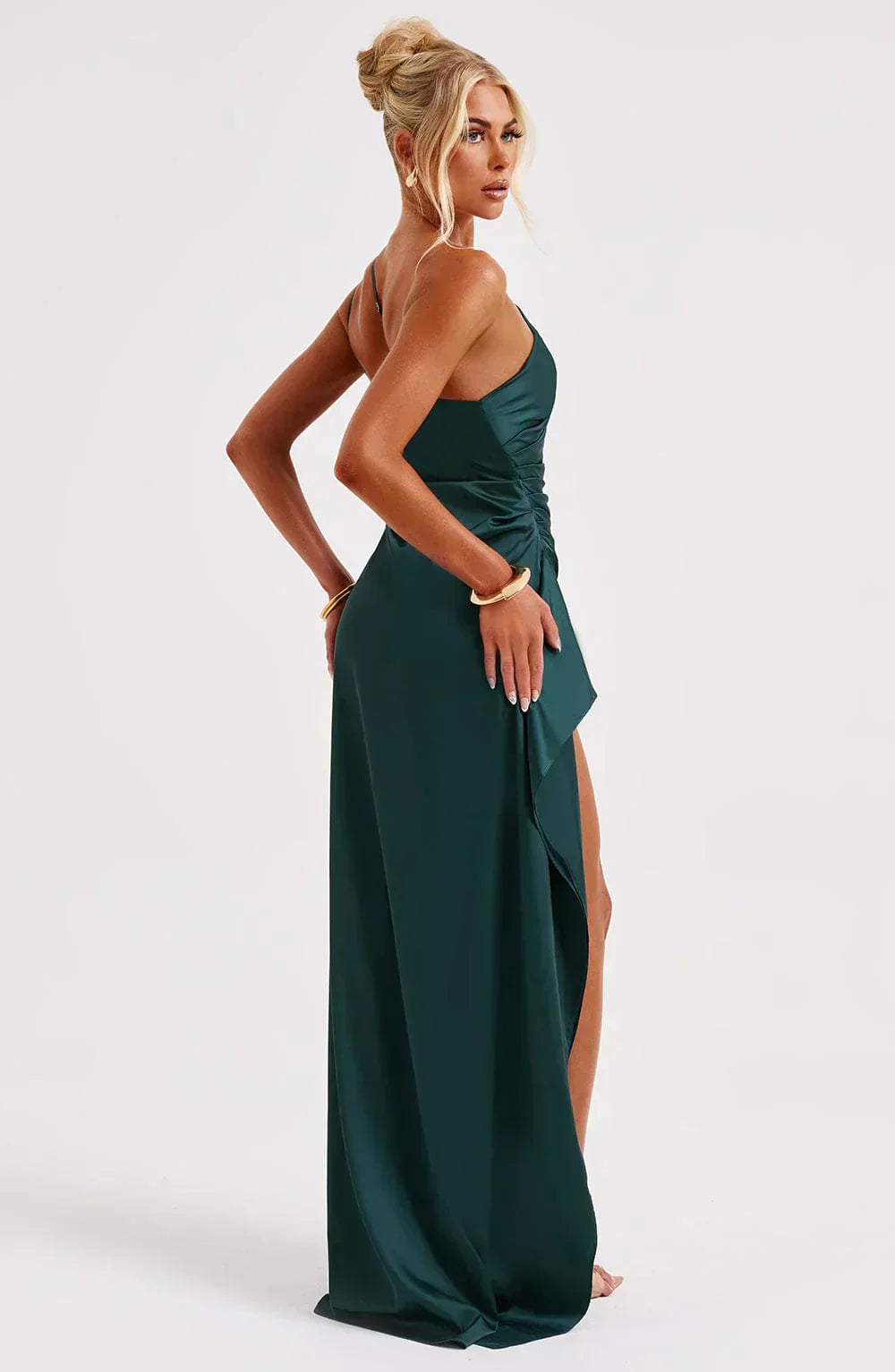 Sofie - Sommerchic Luxus Satin Silhouette