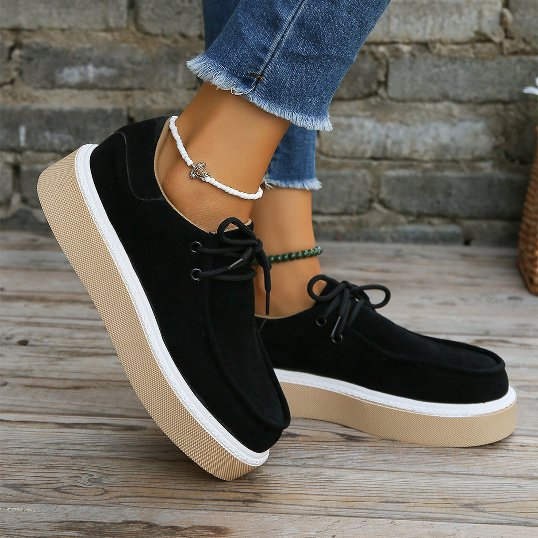 StrideUp – Schnürschuhe mit klobiger Plattformsohle