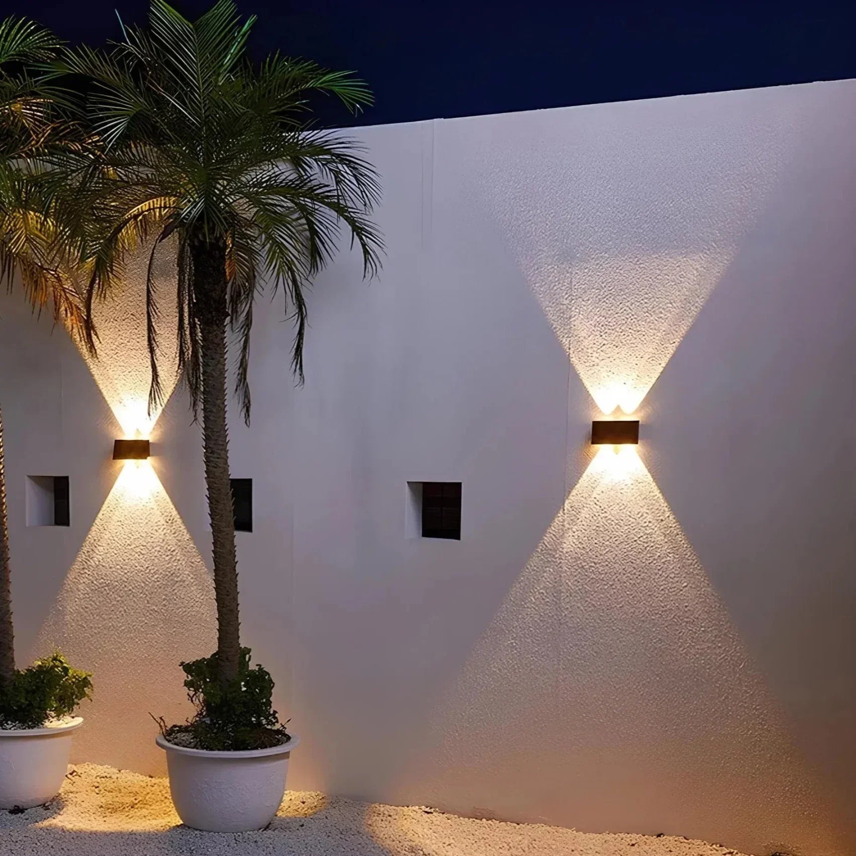 SolarGlow Elegante Solar-Wandleuchte – Stilvolle und Energiesparende Außenbeleuchtung