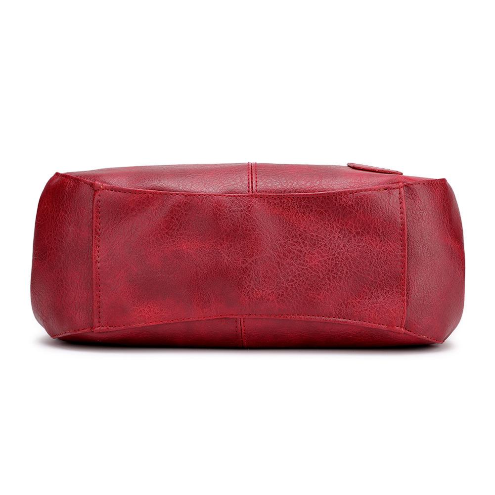 LuxeSlouch – Vegane Slouchy Schultertasche aus Leder