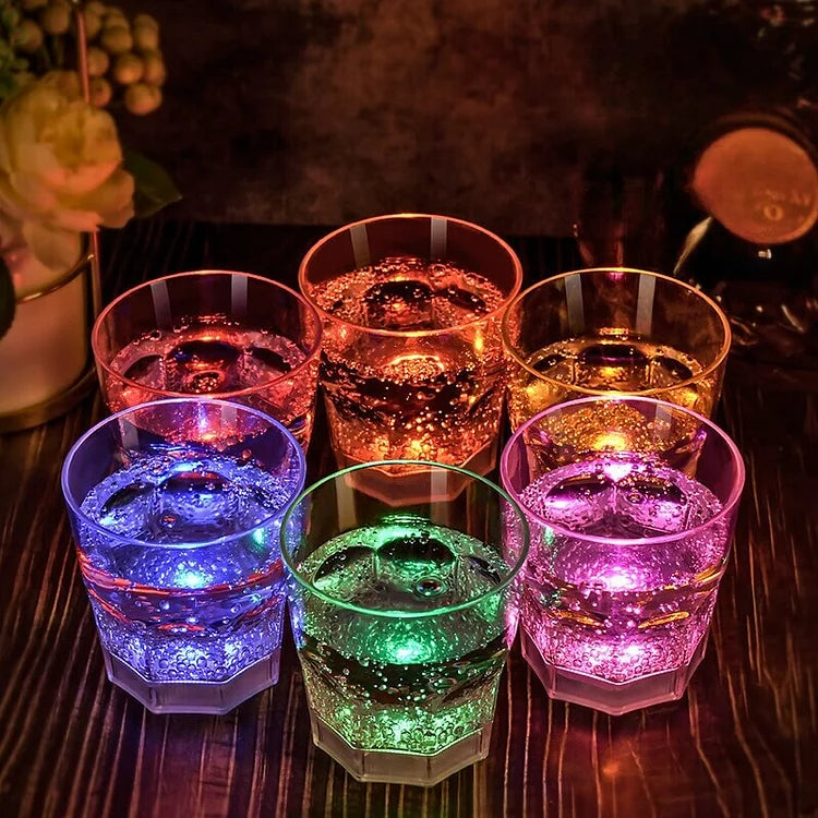 GlowSip - LED-beleuchtetes Weinglas-Set (6 Stück)