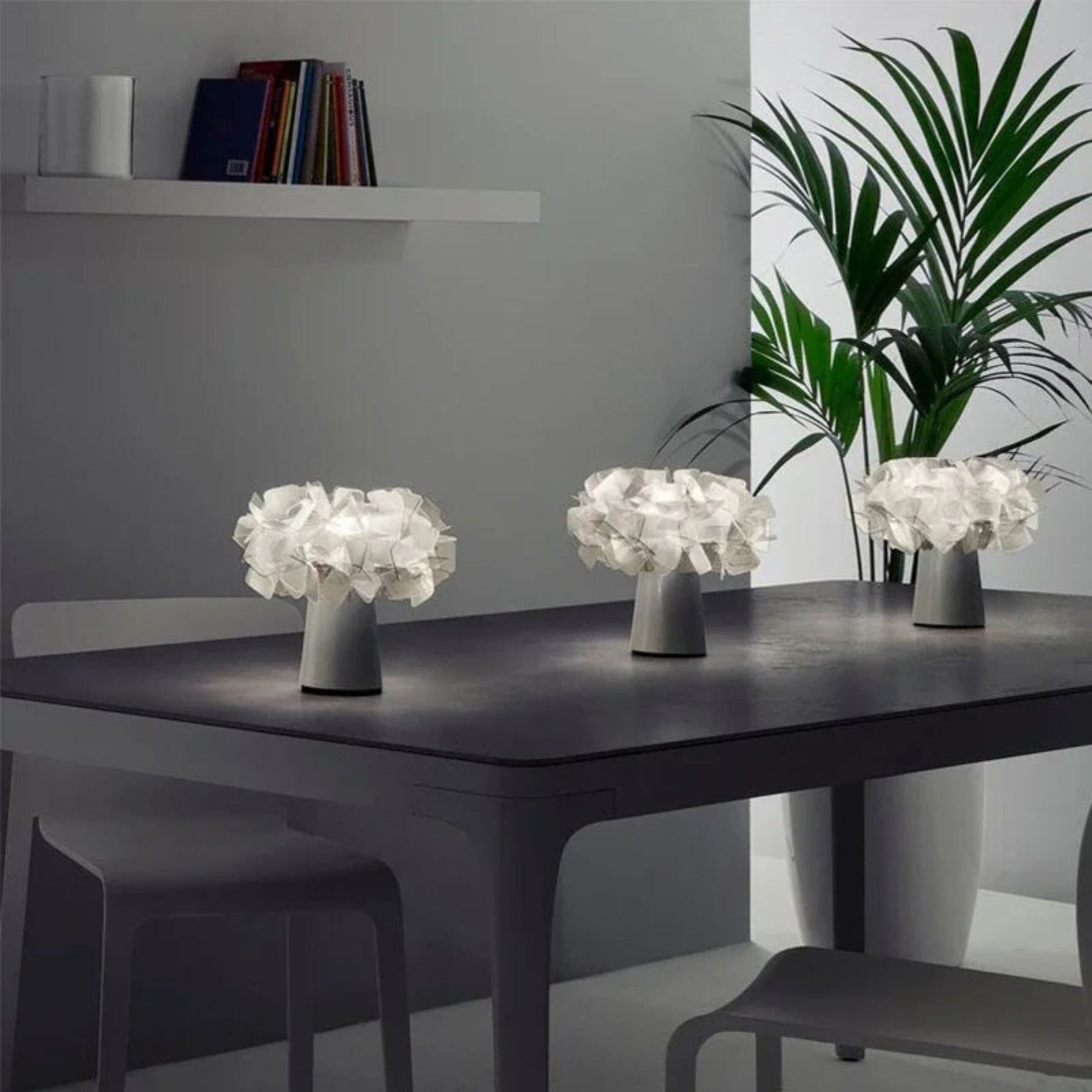 LumaTouch Elegante LED-Schreibtischlampe