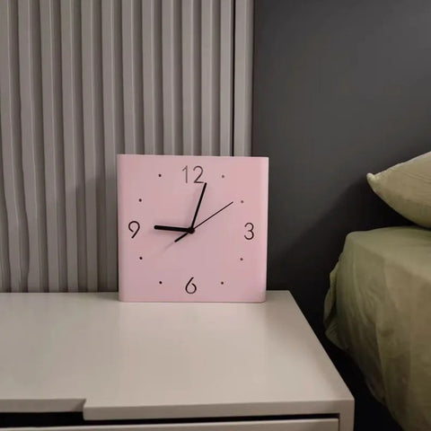 MetroSync | Moderne doppelseitige Wanduhr