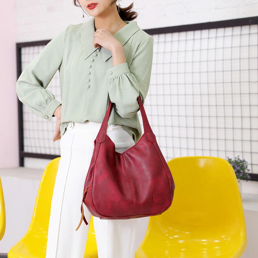 LuxeSlouch – Vegane Slouchy Schultertasche aus Leder