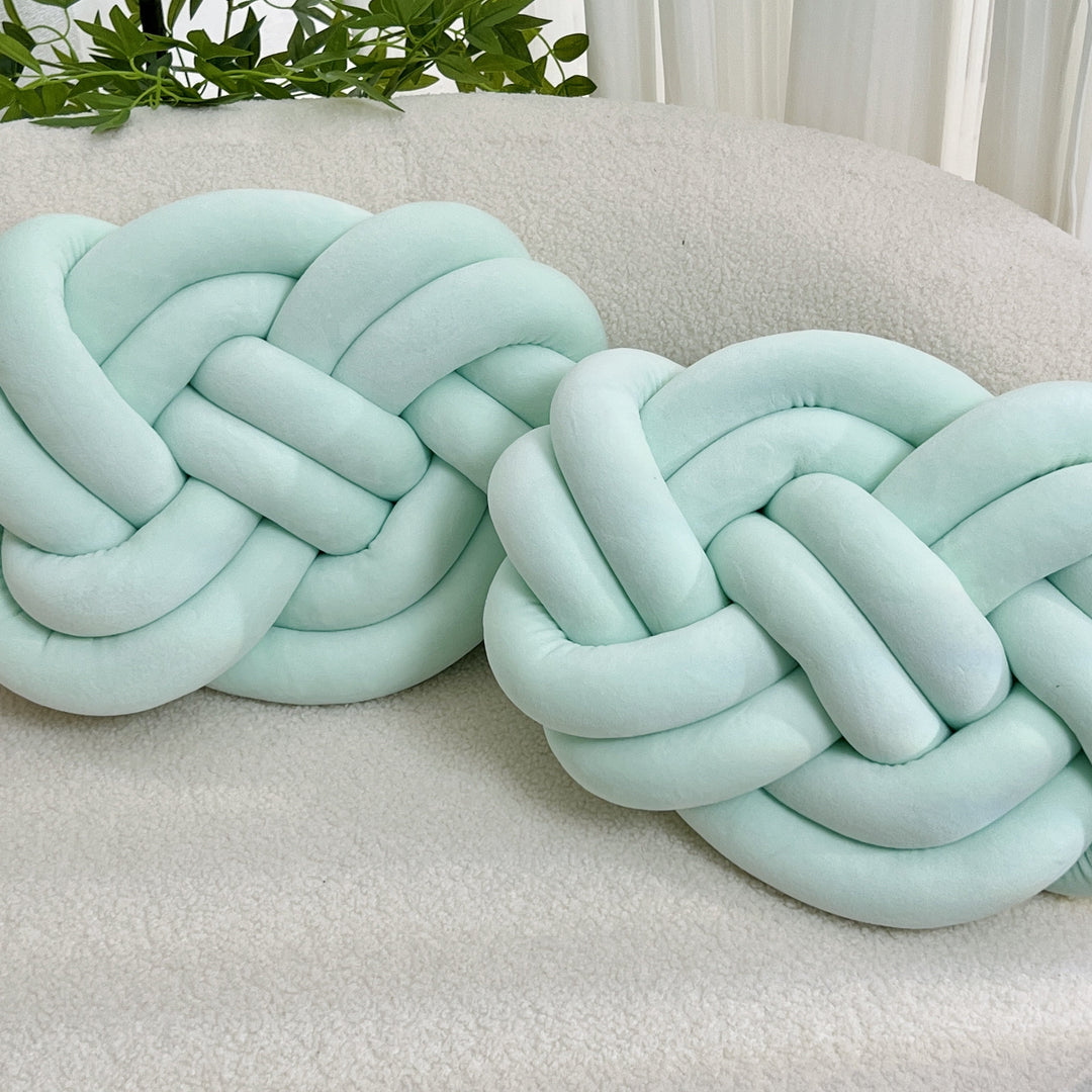 CozyPlush Set mit 2 Plüsch Dekokissen – Weiche Eleganz für Ihr Zuhause