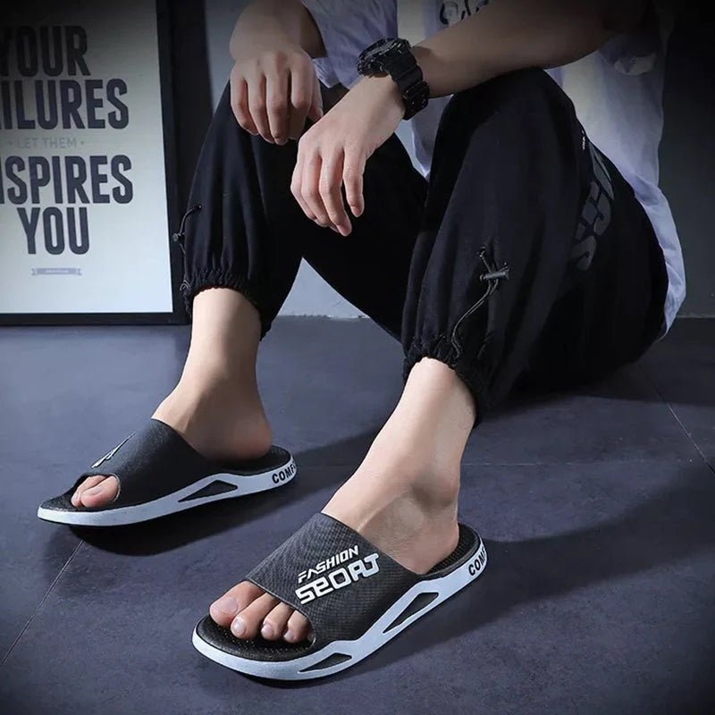 Sportliche Sandalen