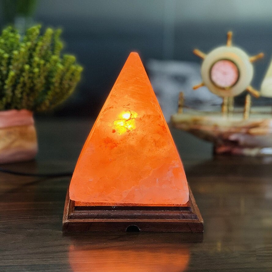 ZenGlow Pyramide Himalaya-Salzlampe – Beruhigendes warmes Umgebungslicht