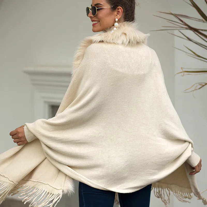 Nikoline - weiche Fleece-Poncho mit vollem Ärmel