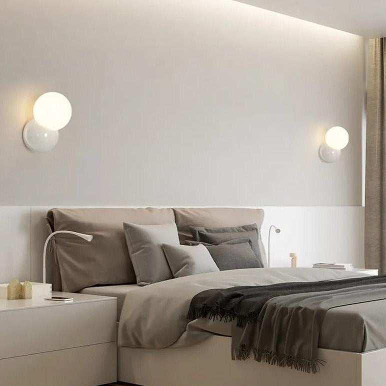 LumiGlow - Warme und moderne Wandleuchte
