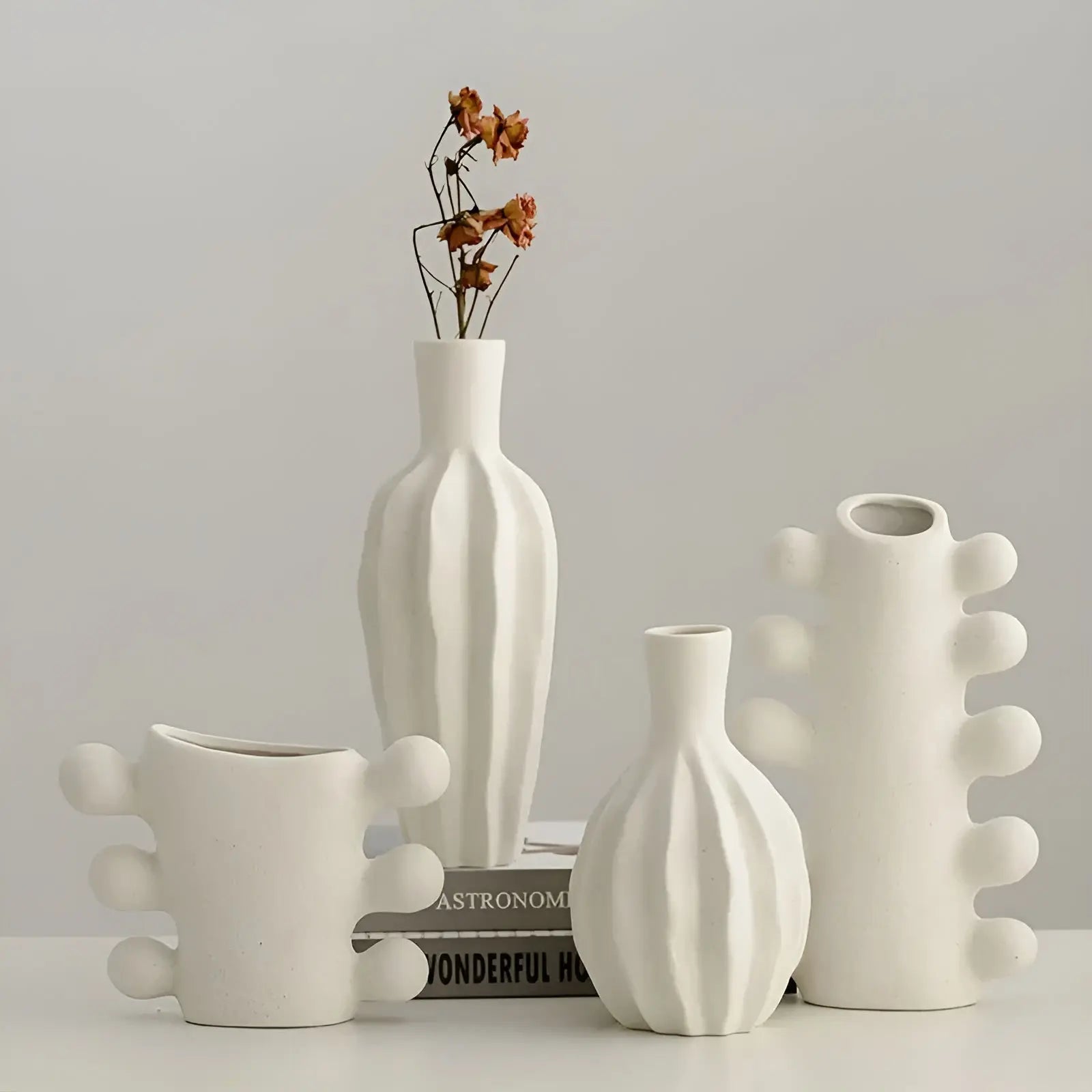 Elysian Bloom Minimalistische keramische Vase