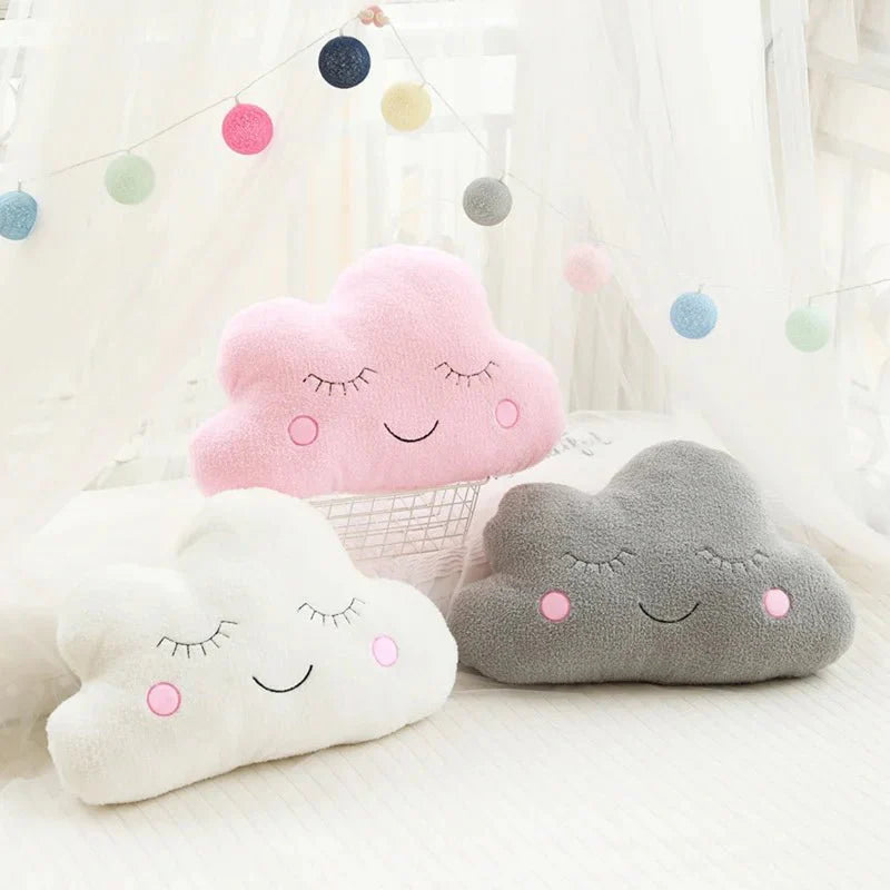 CloudyHug - Weiche und entzückende Wolkenformige Plüschkissen
