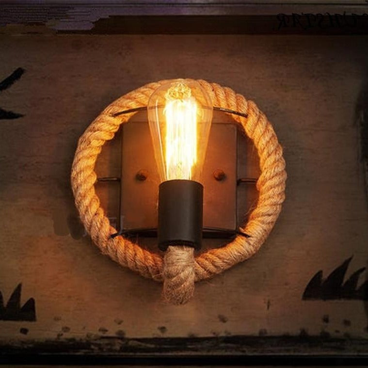 RetroGlow Wandleuchte – Stilvolles Vintage-Design mit einzigartigem rundem Rahmen