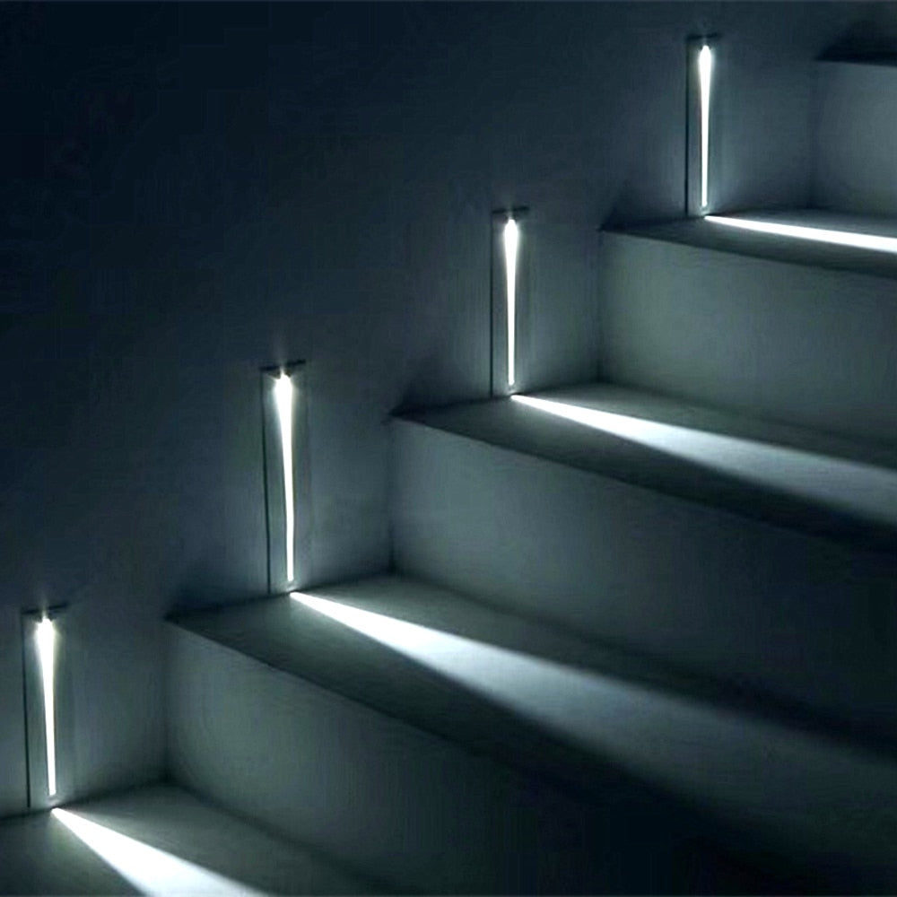 StepGlow – Automatische LED-Stufenbeleuchtung für Sicherheit & Atmosphäre