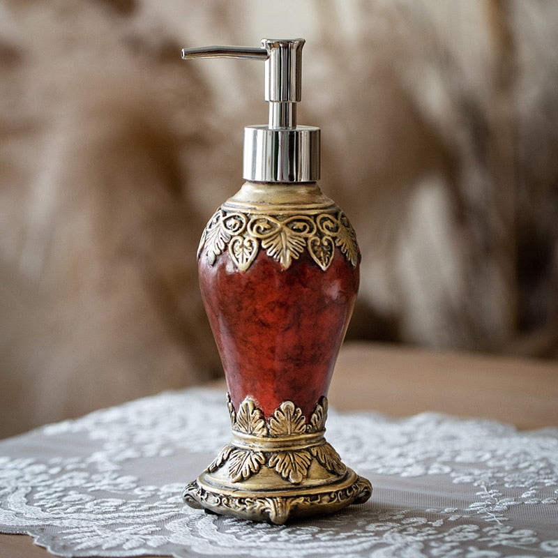 CrystalMist - Eleganter Retro-Seifenspender für ein stilvolles Badezimmer