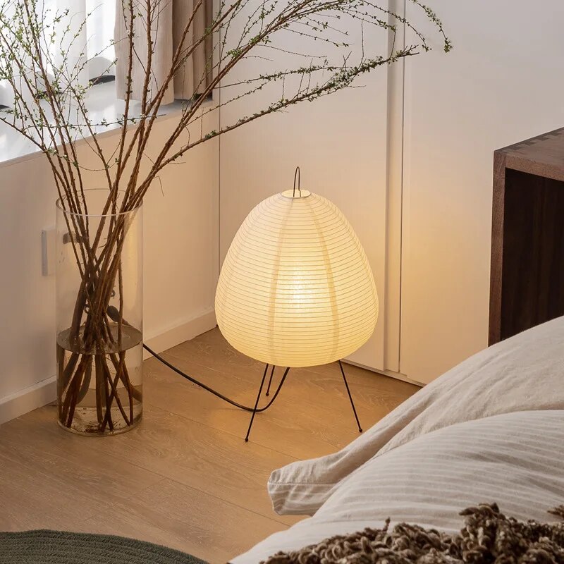 AmbientGlow - moderne Mid-Century Rispapirbordlampe