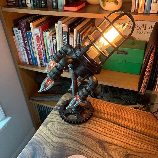 Steampunk-Raketlampe