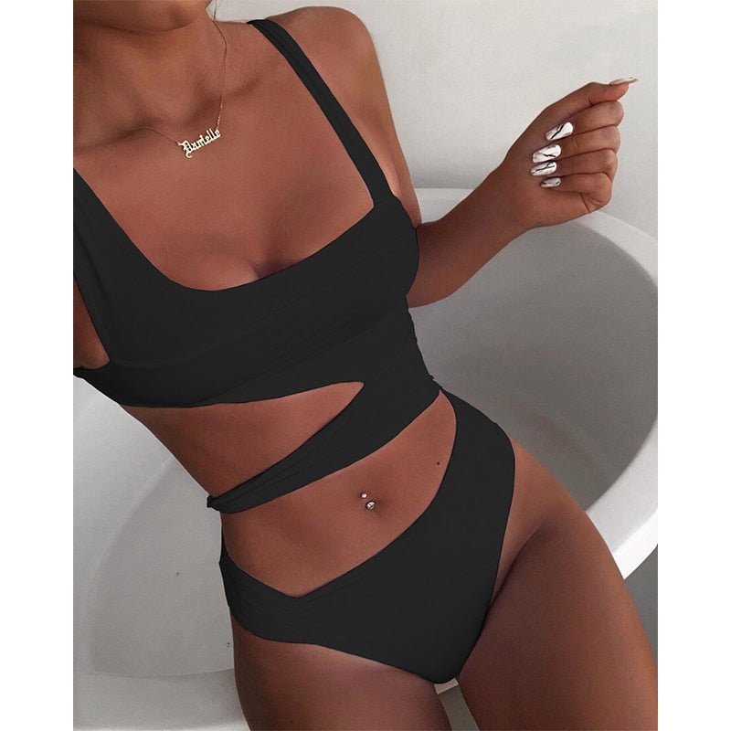 Victoria - Sexy Einteiler Push-Up Badeanzug