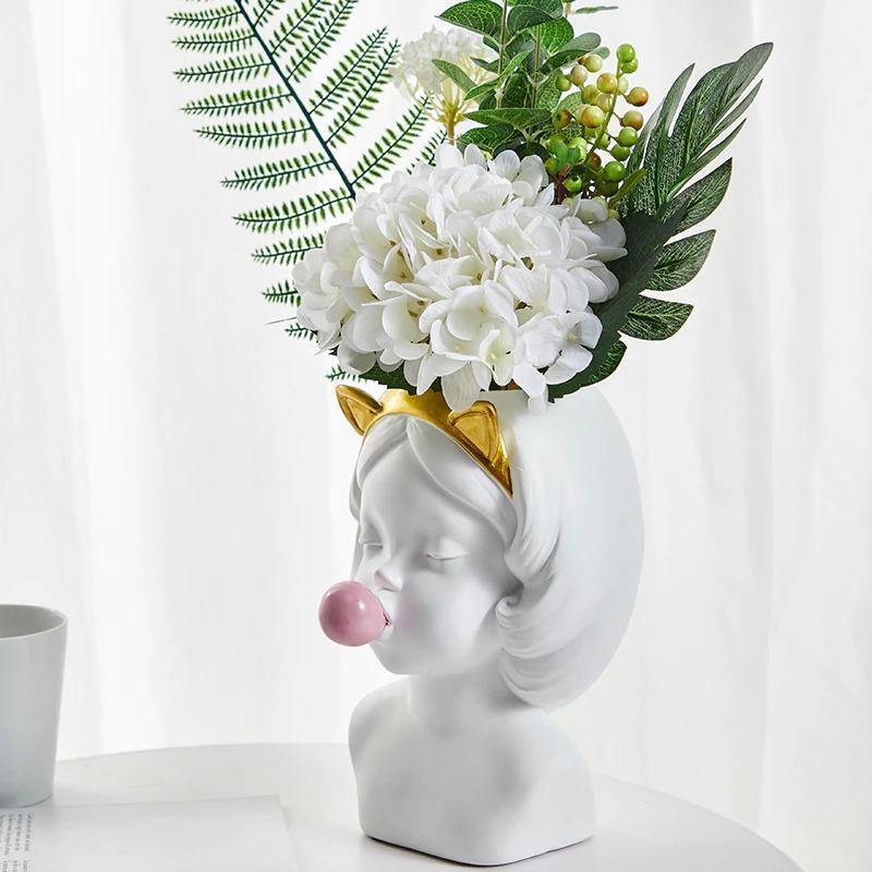 BloomMuse – Elegante Pflanzenbox für das Gesicht mit künstlerischem Flair